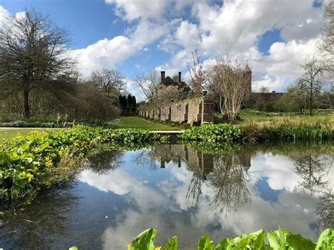 Sissinghurst Castle | Kidadl