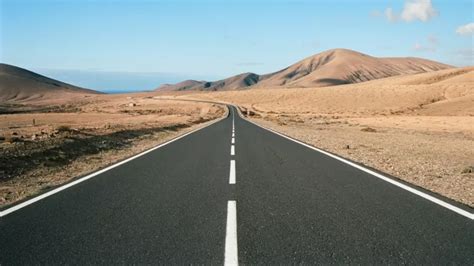 Auditora hot impacta en El Chacotero Sentimental al contar que perdió la muelita con el amigo