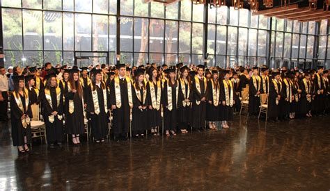 Egresa vigésima generación de la Escuela Preparatoria Central de Ciudad