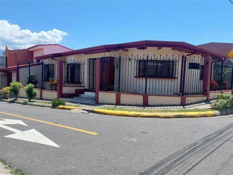 Venta De Casa En San Francisco De Heredia Inmotico