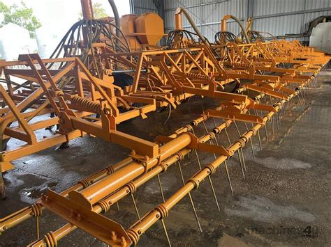 Used Gyral Ft Gyral Sc Air Seeder Cultivator In Moree Nsw