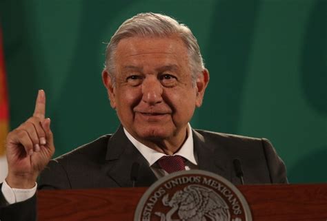 Amlo Busca Ampliar Becas En El Presupuesto De Egresos 2024