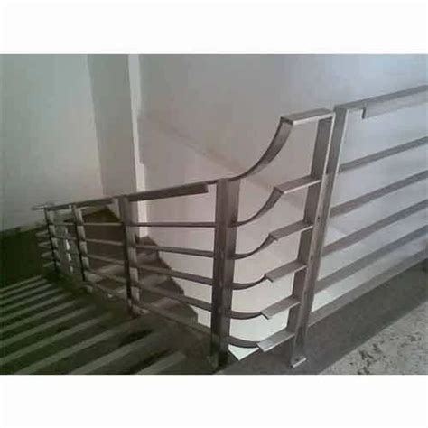 Ss Staircase Railings At Best Price In Gurgaon By Divya M S S S