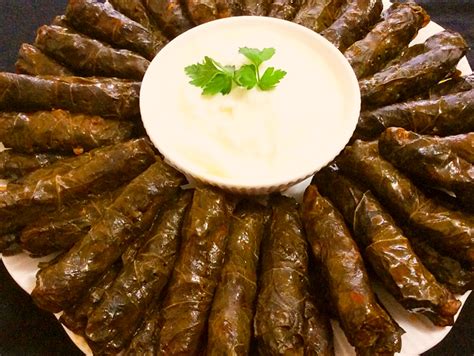 Kara Lahana Dolmas Tarifi Seyir Kafe