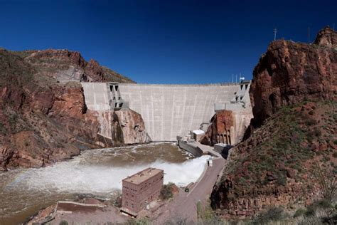 The 7 Most Interesting Dams In The United States Tata And Howard