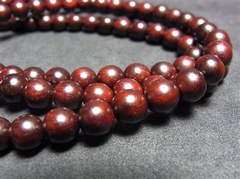 Tibetan Rosewood Mala With Endlesslknot