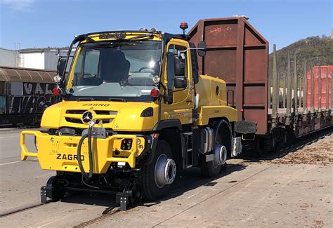 Delivery Of ZAGRO U 423 Road Rail Vehicle To Kabel Premium Pulp Paper