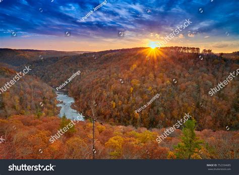 54 Tennessee River Valley Sunrise Stock Photos, Images & Photography ...