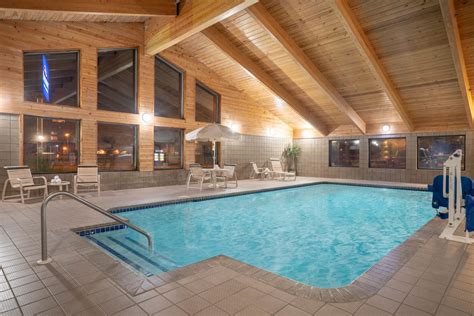 Baymont by Wyndham Lakeville | Lakeville, MN Hotels