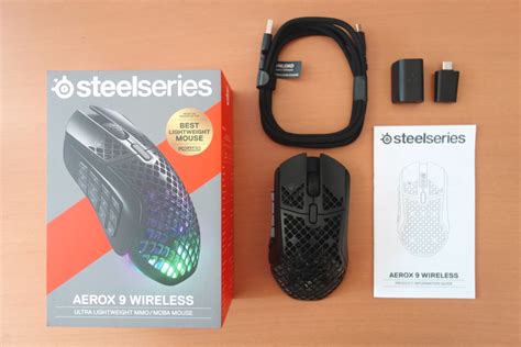 Steelseries Aerox Wireless Review Packaging Weight Cable Feet