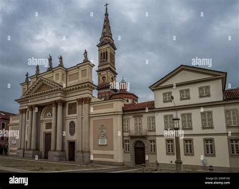 Alessandria Cathedral on Piazza del Duomo Stock Photo - Alamy