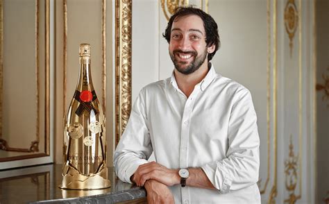 Moët et Chandon L art d offrir créer et célébrer Champagne Paris