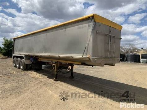 Buy Used Lusty Ems Lusty Ems Tri Semi Tipper Tip Over Axle