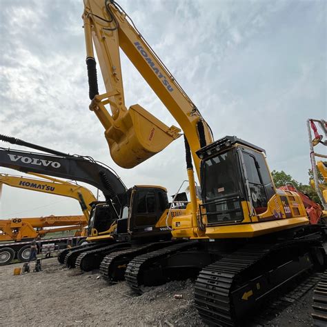 High Quality 22 Ton Secondhand Komatsuu PC220 8n1 Crawler Excavator