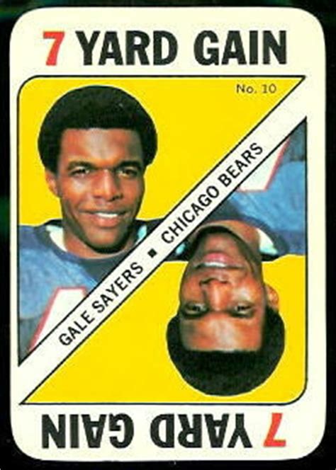 Gale Sayers - 1971 Topps Game #10 - Vintage Football Card Gallery