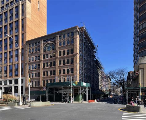 Miami-Dade Route 2 Guide: Downtown to NW 84th Street 28