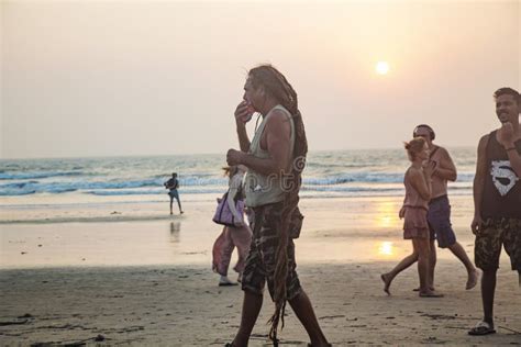 Arambol Beach at the Sunset Editorial Image - Image of life, horizon ...