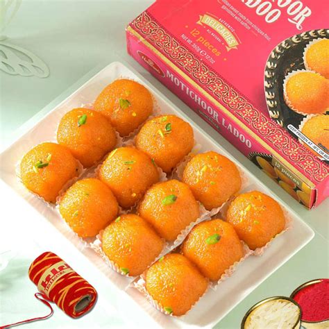 Bhai Dooj Tikka with Motichoor Laddu | Giftsmyntra.com