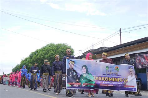 Meriah Pawai Karnaval Budaya Warnai Pembukaan Kegiatan Hut Ke 17 Kota