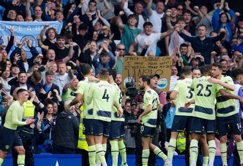 Manchester City Gana Y Queda A Tiro De Revalidar T Tulo De Premier League