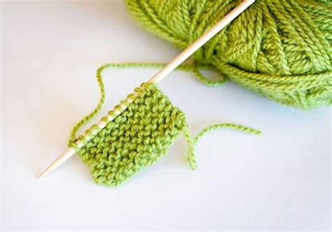 18 Easy Knitting Stitches You Can Use for Any Project - Ideal Me