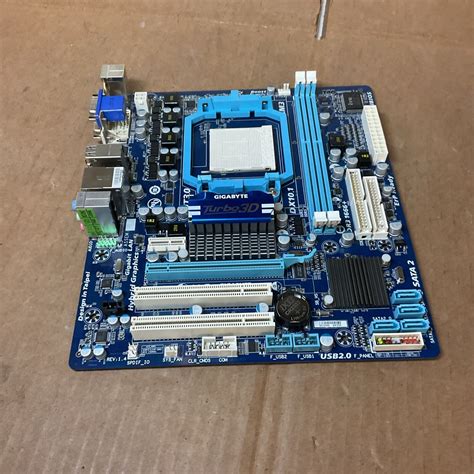 GIGABYTE GA 880GM D2H Socket AM3 AM3 DDR3 8GB Micro ATX Computer