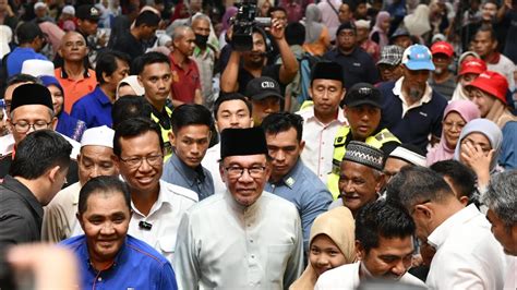 Ucapan Penuh YAB DatoSeri Anwar Ibrahim Di FELDA Teloi Timur Karnival