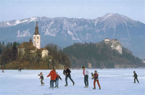 Ice skating possibilities in the Bled area - Apartments Fine Stay Slovenia