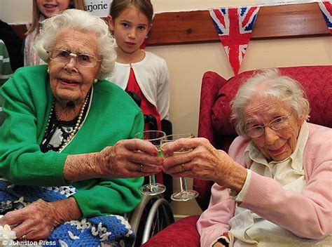 Two Sisters From Lincolnshire With A Combined Age Of 213 Crowned World