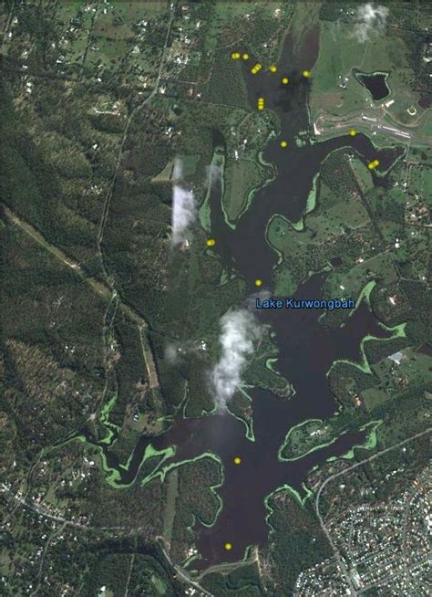 Locations of moored temperature loggers in Kurwongbah Dam | Download Scientific Diagram