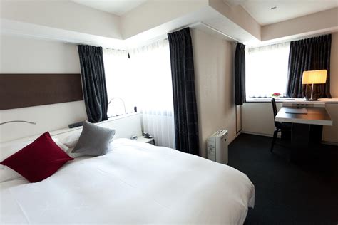 CROSS HOTEL OSAKA | ⋆⋆⋆⋆ | JAPAN | SEASON DEALS FROM $284