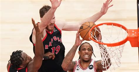 Lavine Anota 39 Bulls Vencen A Raptors Y Enfrentarán A Heat Infobae