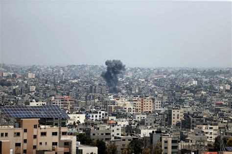 Israel Hits Targets In Gaza Resistance Fires At Tel Aviv Middle East