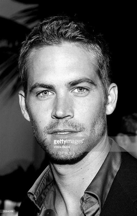 Pin By Sunshine On Handsome Men Paul Walker Photos Paul Walker