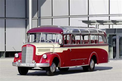 Historische Daimler Busse Auf Der Retro Classics Omnibusse Oldtimer