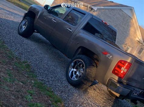 2012 Chevrolet Silverado 1500 With 20x12 44 Gear Off Road Pivot And 33