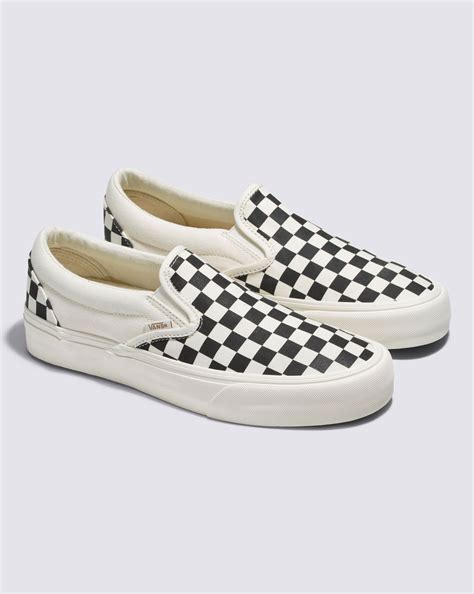 반스 VANS 반스 체커보드 슬립온 VR3 블랙 마쉬멜로우 VN0007NC1KP1