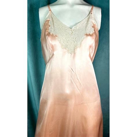 Vintage 1930s 30s Mary Barron Pink Satin Rayon Slip 4 Gem