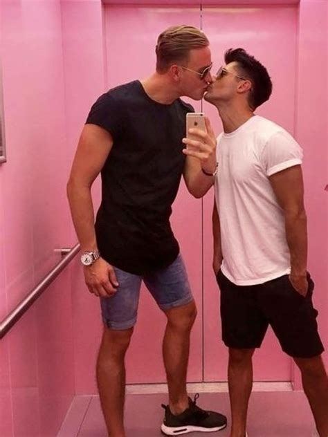 Pin By Pete Tanpipat On My Love Gay Love Gay Relationship Men Kissing