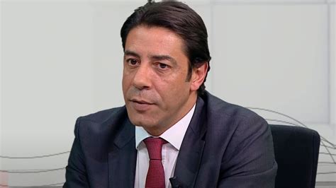 RUI COSTA NÃO ESTÁ PARA BRINCADEIRAS APÓS OFICIALIZAR MARCOS LEONARDO