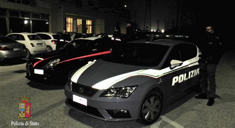 Il Circolo Privato Trasformato In Discoteca I Carabinieri E Polizia