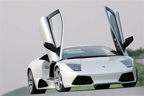 Cars With Scissor Doors - Unique Door Designs of Lamborghini Cars ...