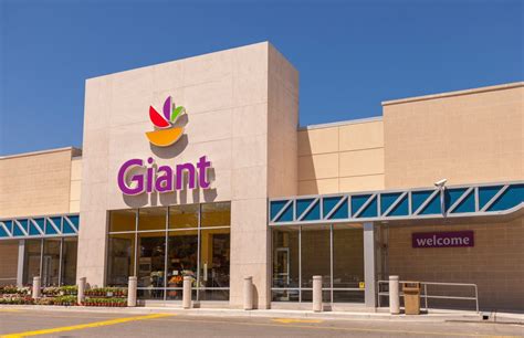 Giant Food Launches Ecommerce Marketplace Featuring Non Grocery