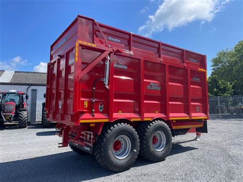 Broughan Ft Silage Trailer Clarke Machinery