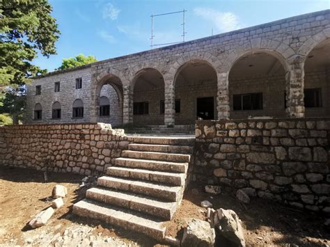 Goli Otok I Sveti Grgur Naklon Rtvama Komunizma Pogledajte Kako