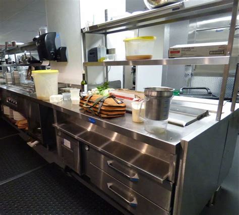 Stainless Steel Service Counter For Restaurant At Rs Piece In