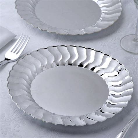 12 Pack 9 Silver Flared Round Disposable Plastic Dinner Plates