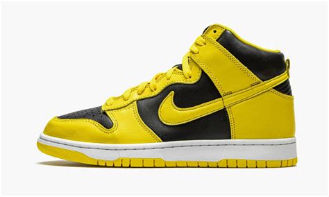 Dunk High Varsity Maize Cz8149 002 The Sortage