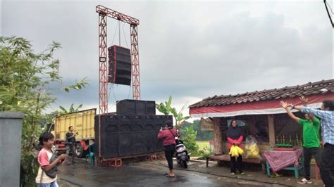 Spek Horeg Sound System Hajatan Di Desa YouTube