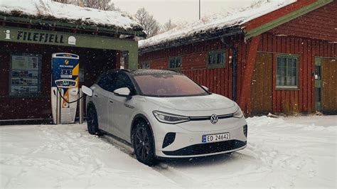 Ladebrikke og ladestasjoner for elbil
